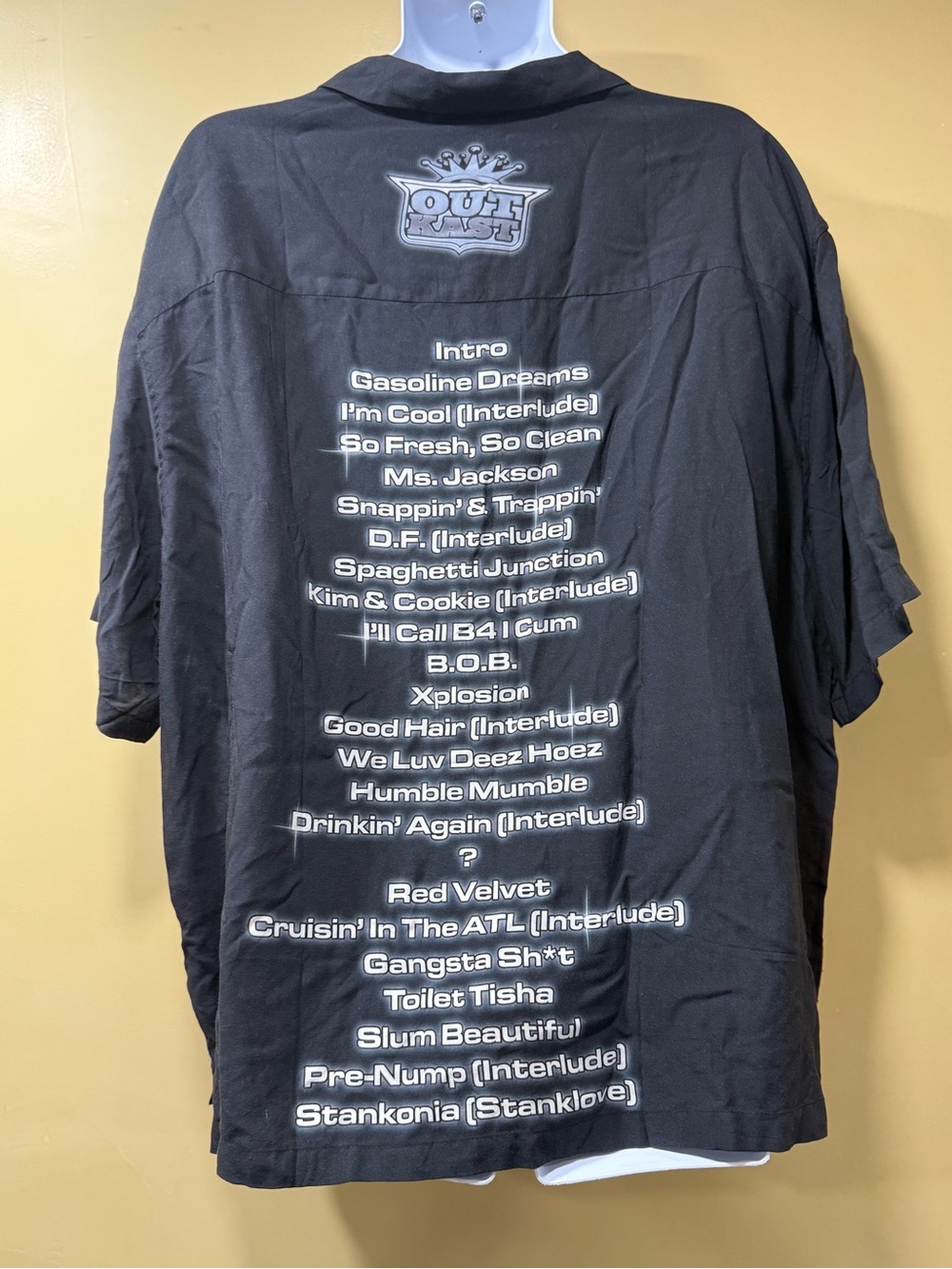 Black Graphic Men's Short-Sleeve Shirt - Picture 3 of 4